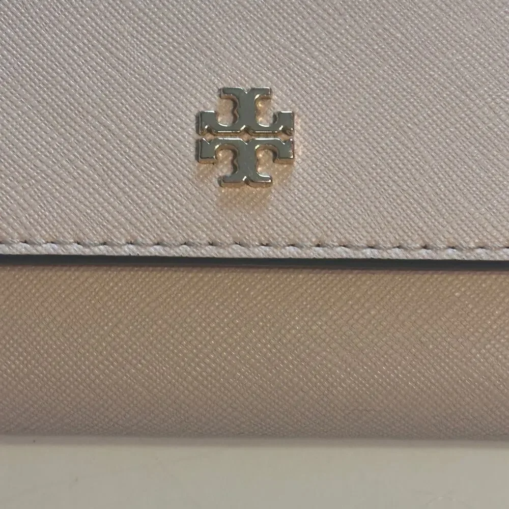 Tory Burch Robinson Saffiano Leather Trifold Wallet Apricot Peach